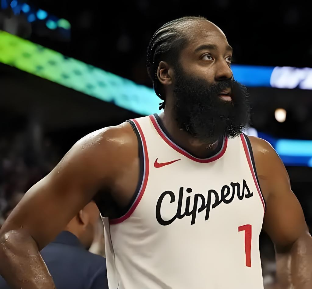 哈登重要时刻重返赛场，TL带队取胜！