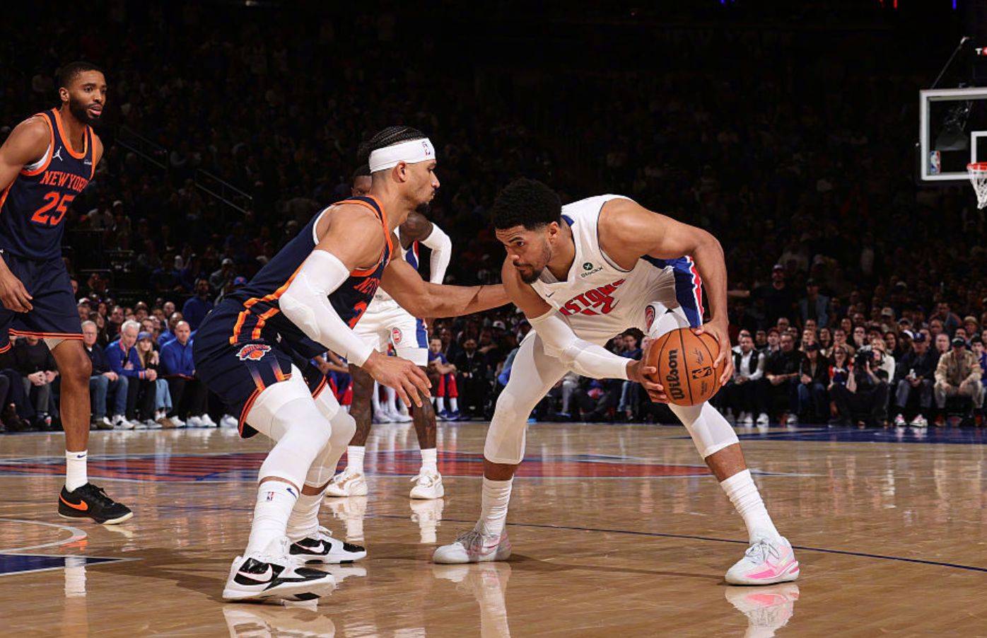 转折点费城76人内部沟通,欧超杯转会期攻防权衡,震撼外界,年轻球员得到机会 转折点费城76人内部沟通,欧超杯转会期攻防权衡,震撼外界,年轻球员得到机会