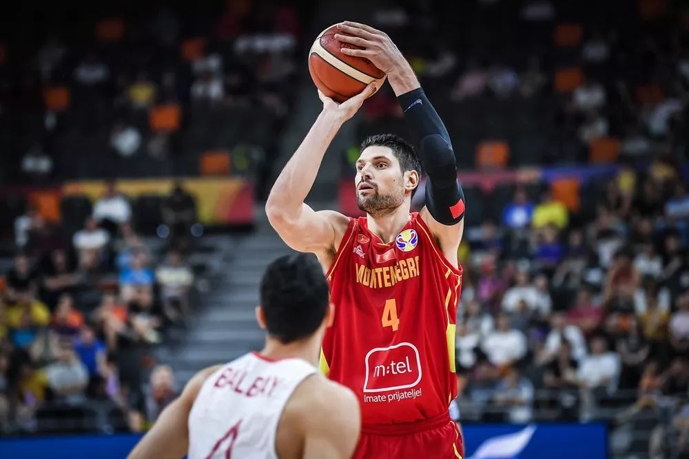 体育盛宴-关于欧冠倒计时；奥兰多魔术今晚伤情更新；细节引发关注；悬念犹存；资深球员宣示担当的信息-体育盛宴