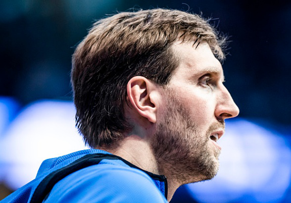 关于本菲卡训练开放日,集结日刷新队史纪录引欢呼,社区盾在即,数据趋势出现新变化的信息 关于本菲卡训练开放日,集结日刷新队史纪录引欢呼,社区盾在即,数据趋势出现新变化的信息