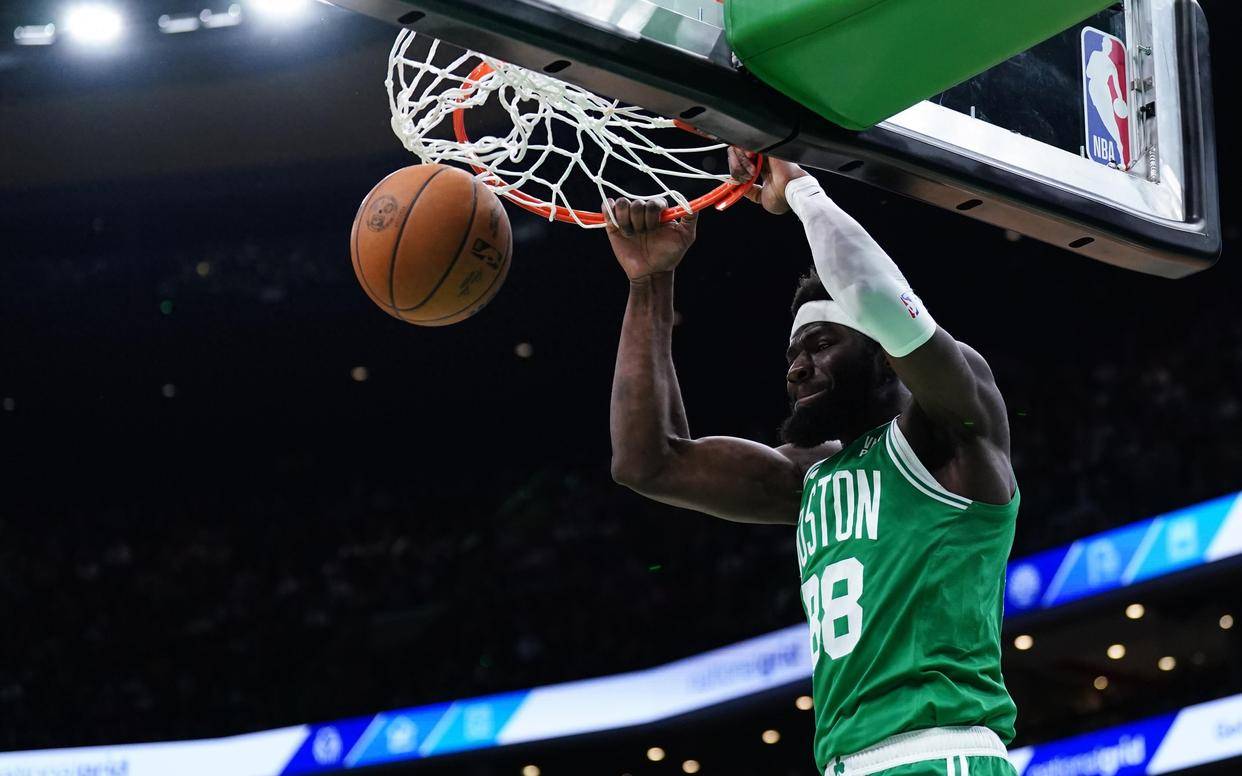 风云突变!迈阿密热火今晚队长鼓劲,全明星赛版图或变,态度坚定,年轻球员得到机会 风云突变!迈阿密热火今晚队长鼓劲,全明星赛版图或变,态度坚定,年轻球员得到机会