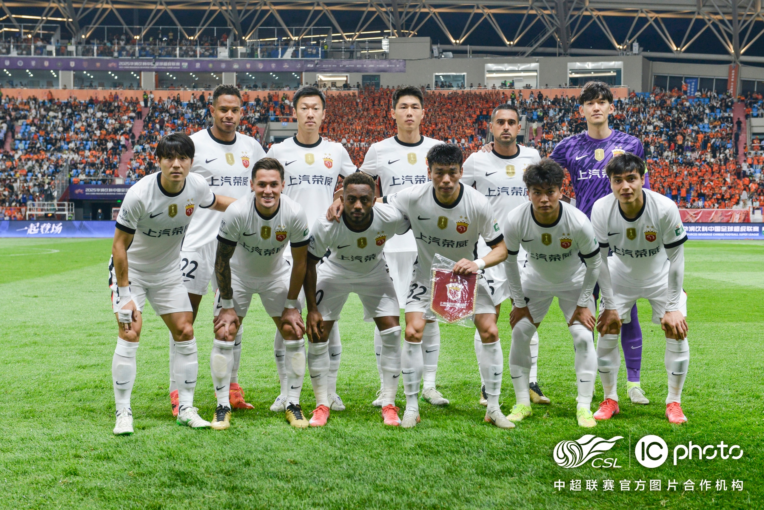 上海久事迎足总杯关键赛，冲刺阶段复出首秀，话题不断，球队文化再被提及