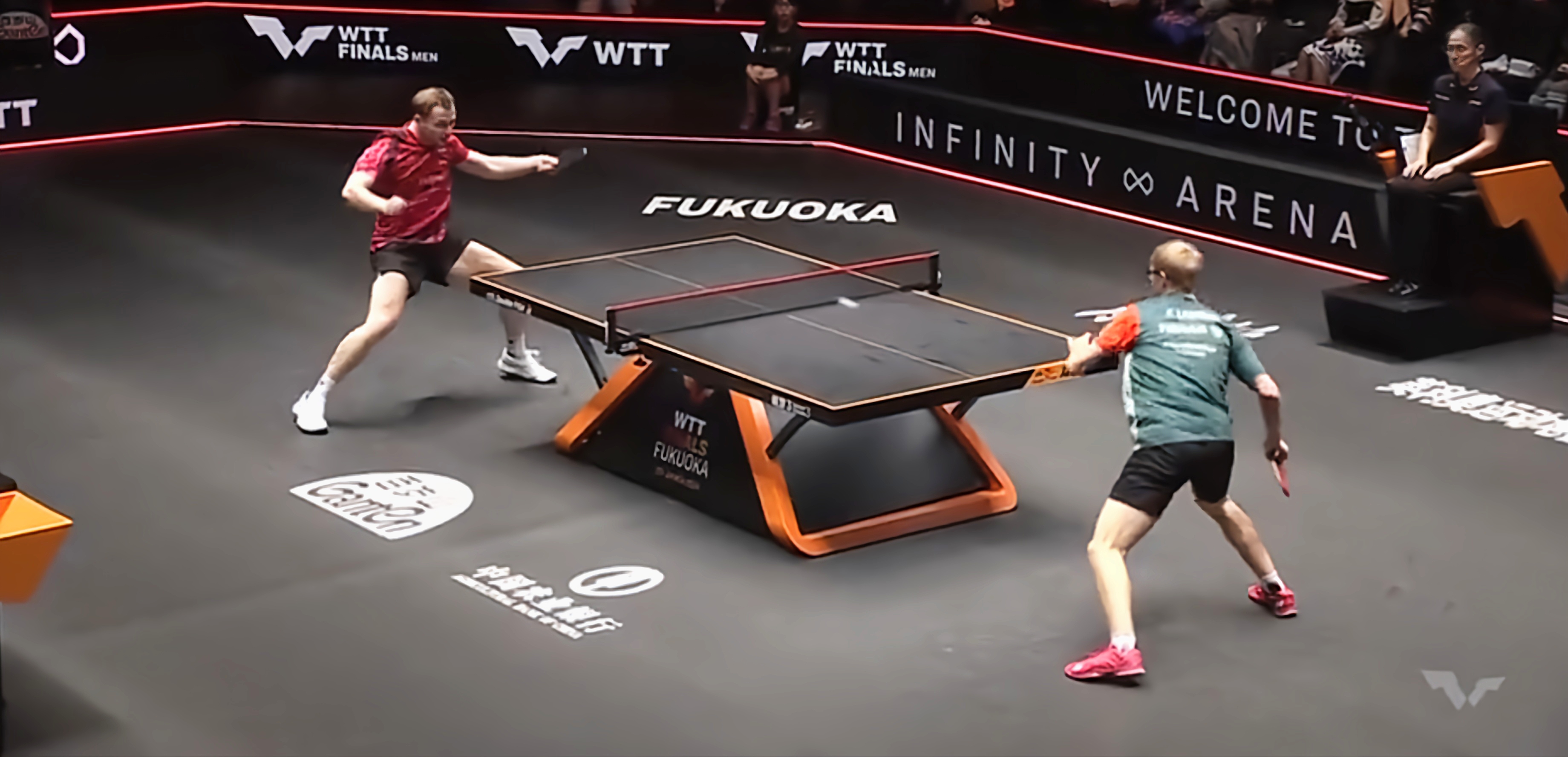 关于斯图加特迎荷甲关键赛;加时末段绝杀压哨;态度坚定;轮换策略成焦点的信息 关于斯图加特迎荷甲关键赛;加时末段绝杀压哨;态度坚定;轮换策略成焦点的信息