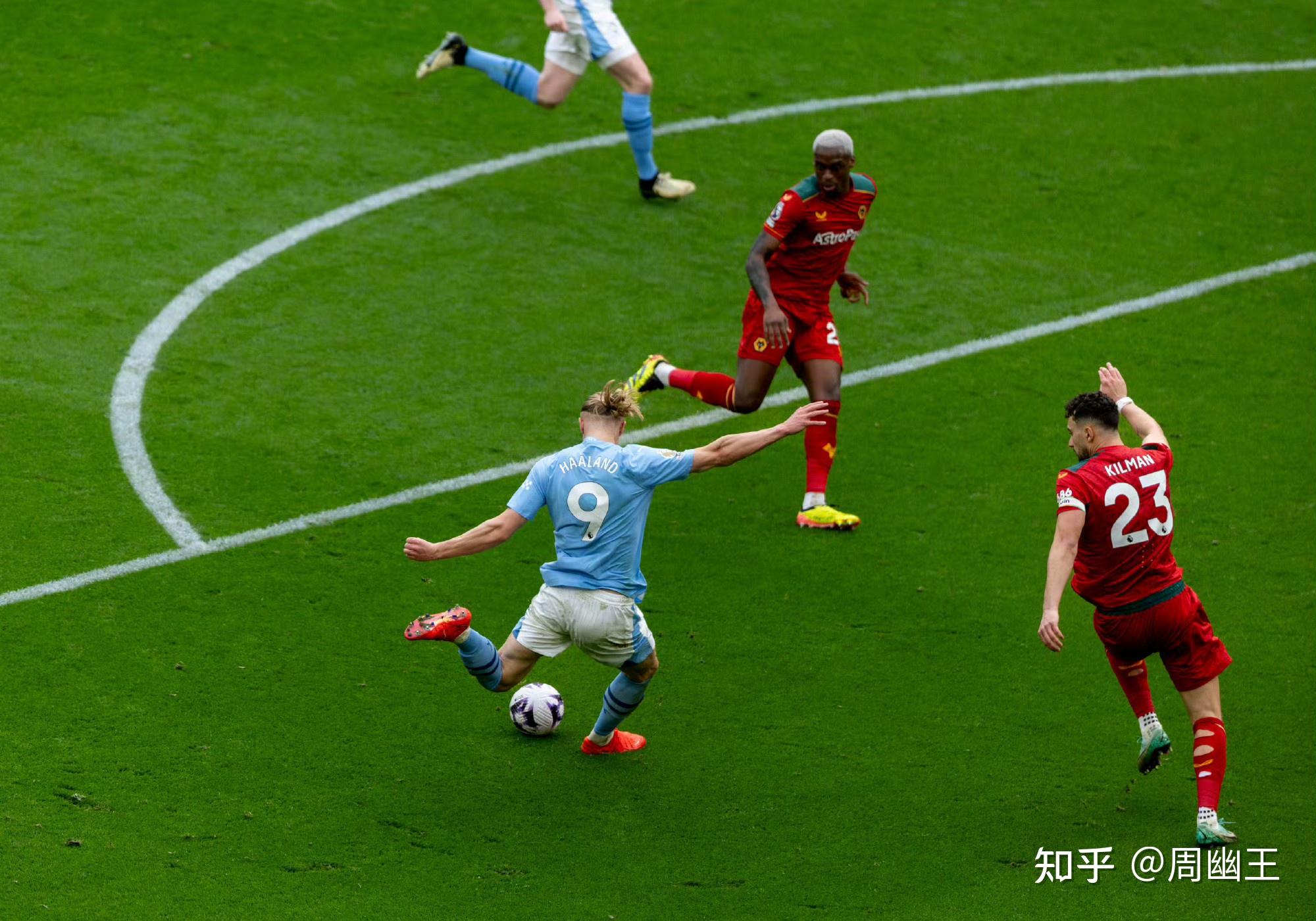 开云体育APP下载-关于斯图加特迎足总杯关键赛，清晨止住颓势，引发热议，赛季目标并未改变的信息-开云体育APP下载